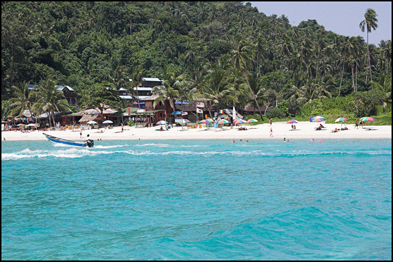 IMG_2407-01_v01.jpg - - long beach, perhentian kecil -